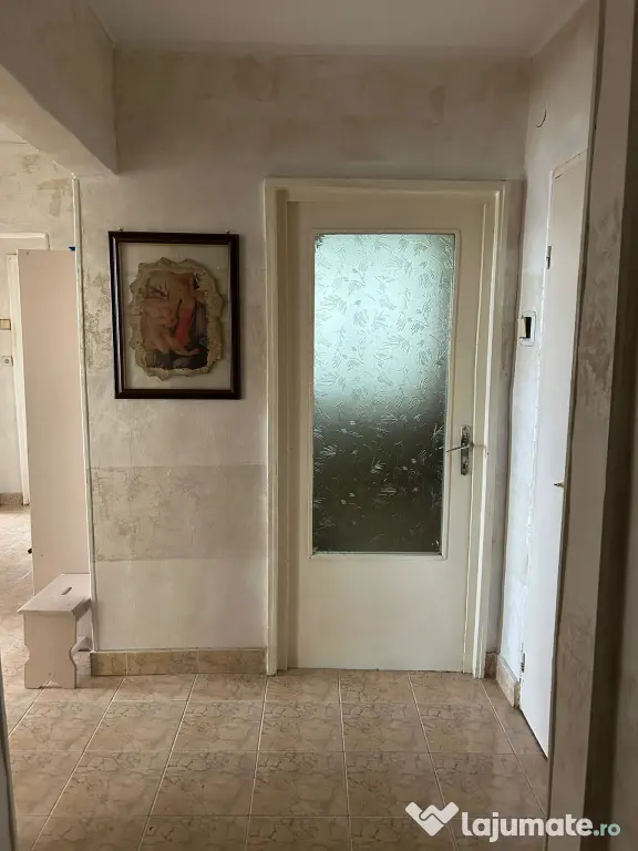 De Vanzare Apartament