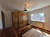 2 camere decomandat - Novaci - Sebastian