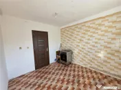 2 camere decomandat - Novaci - Sebastian