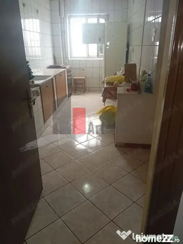 Vindem apartament 2 camere in Crangasi
