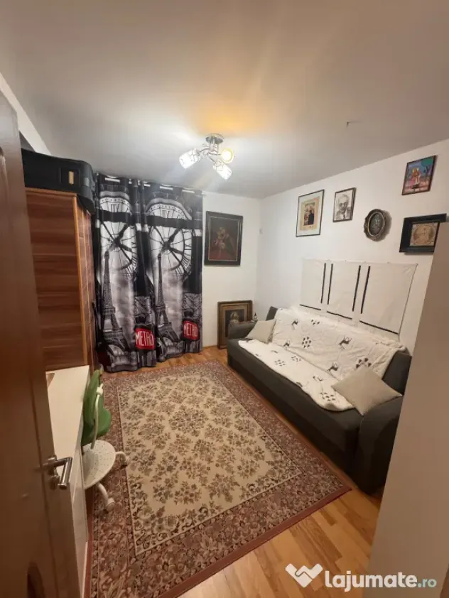 Apartament de închiriat