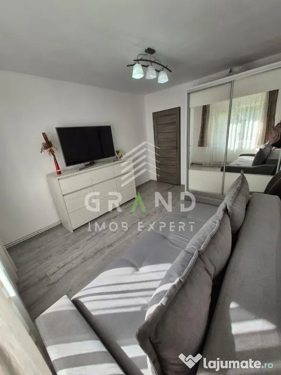 Apartament de vanzare 3 camere , 65 mp ,Manastur.
