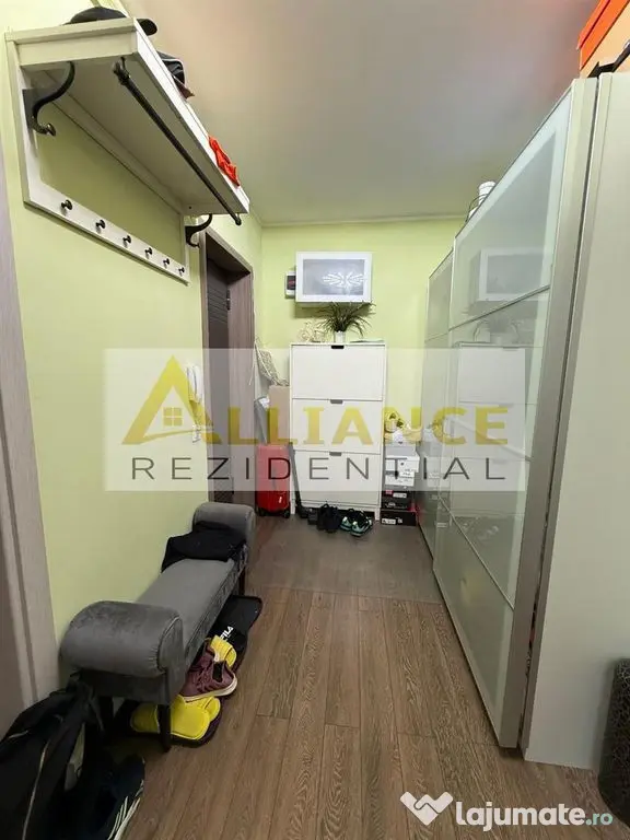 METROU 1 DECEMBRIE - APARTAMENT 3 CAMERE MOBILAT SI UTILA...