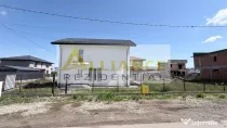 Casa Individuala - 5 camere - 2 bai - 468mp teren