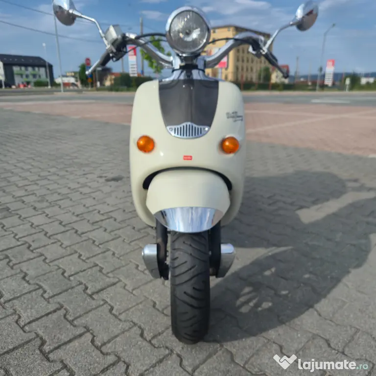Scuter Aprilia Mojito 49cc – 2006 – 10.663 km