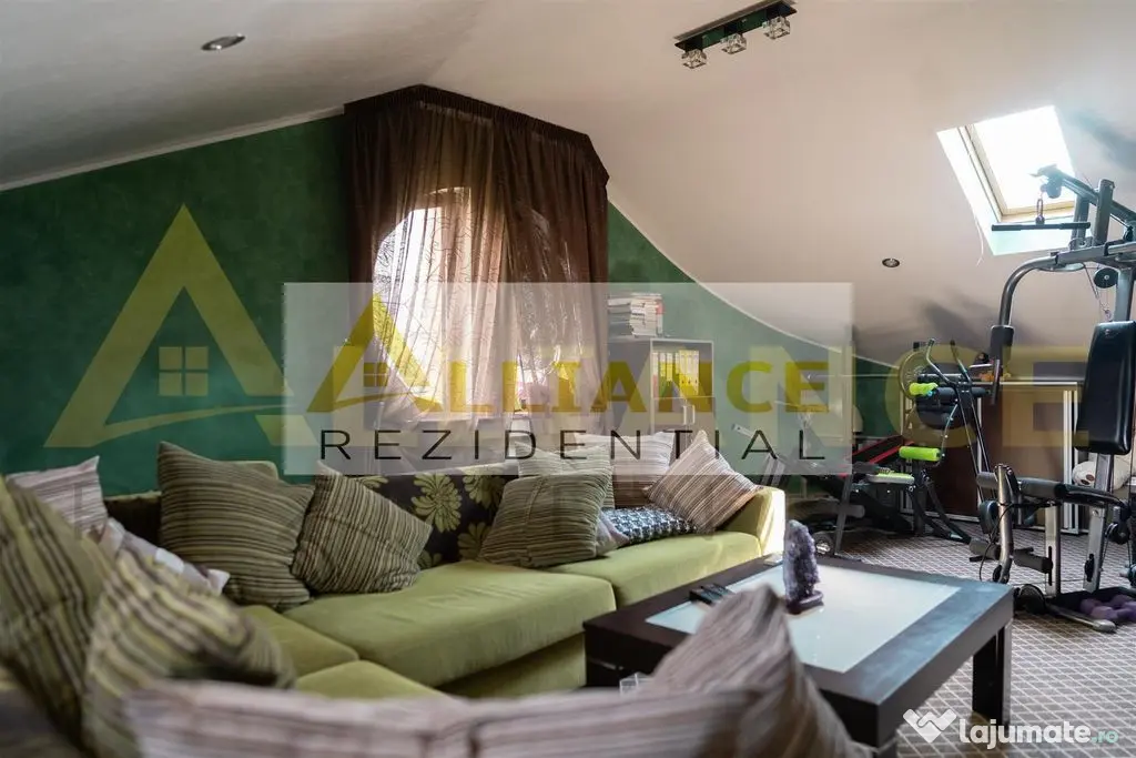 Casa Individuala - 766mp - Piscina si foisor- 7 camere 7 bai