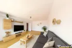 Decomandat,60mp,vitalizat,2 balcoane,living 24mp,areal linis