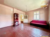 Casa cu potential, acces la din 2 strazi, 512 mp teren,