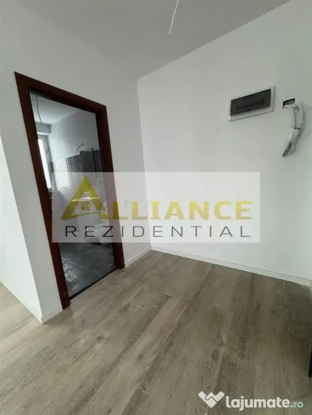 7 Minute Metrou Berceni - Garsoniera + Parcare - 61.000eur