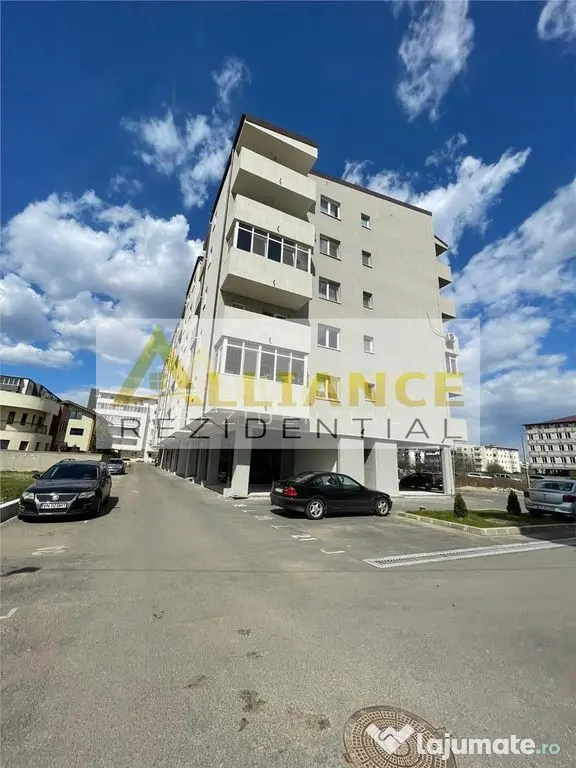3 Camere decomandat Grand Arena 71mp