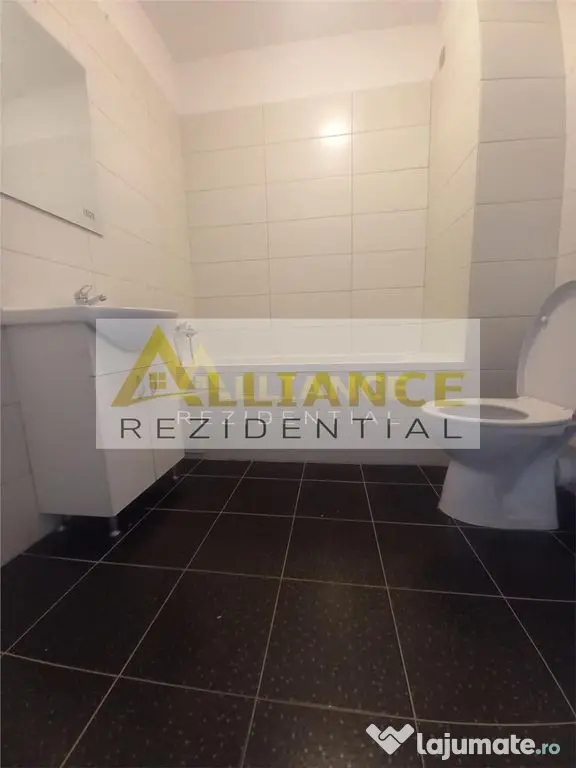 3 Camere decomandat Grand Arena 71mp