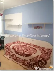 Apartament 3 camere decomandate zona Far 