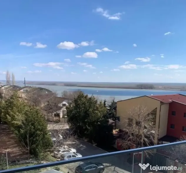 De inchiriat apartament 2 camere bloc Riviera faleza Dun?...