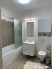 De inchiriat apartament 2 camere bloc Riviera faleza Dun?... 