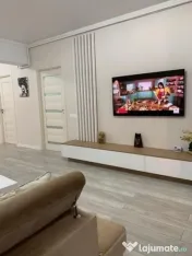 De inchiriat apartament 2 camere bloc Riviera faleza Dun?... 