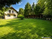 Vila Premium P M, curte peisagistica: Str. 22 Decembrie 1989 