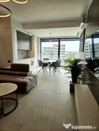 Apartament premium de inchiriat, la cativa pasi de plaja