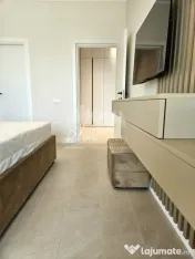 Apartament premium de inchiriat, la cativa pasi de plaja