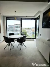 Apartament premium de inchiriat, la cativa pasi de plaja