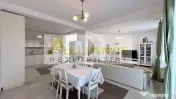Duplex - 4 camere - 2 bai - 350mp teren