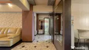 De închiriat: Apartament 2 camere Răcădău | Dressing ... 