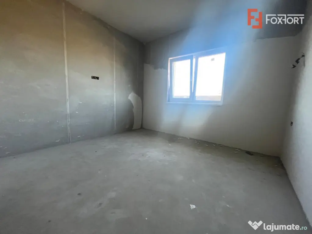 COMISION 0 % Duplex parter 4 camere, despartit prin camera t