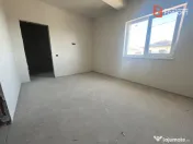 COMISION 0 % Duplex parter 4 camere, despartit prin camera t 