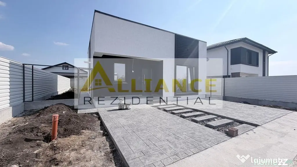 Casa individuala- 4 camere - 2 bai - 450 metri teren