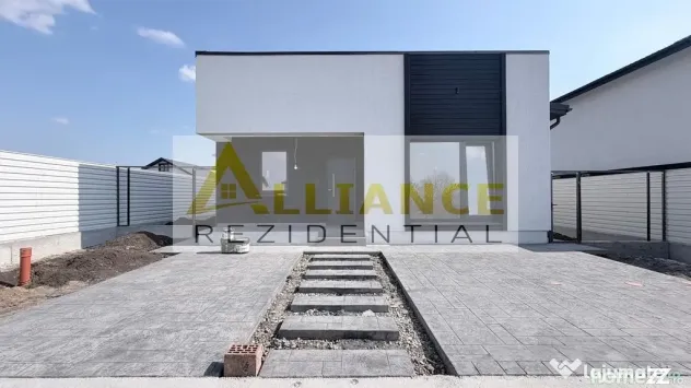 Casa individuala- 4 camere - 2 bai - 450 metri teren