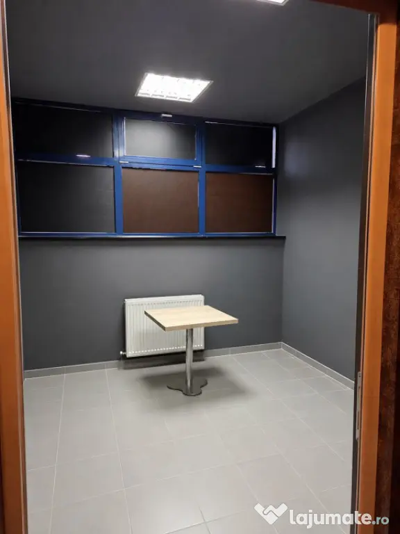 Spațiu comercial - 120 mp - Filiași