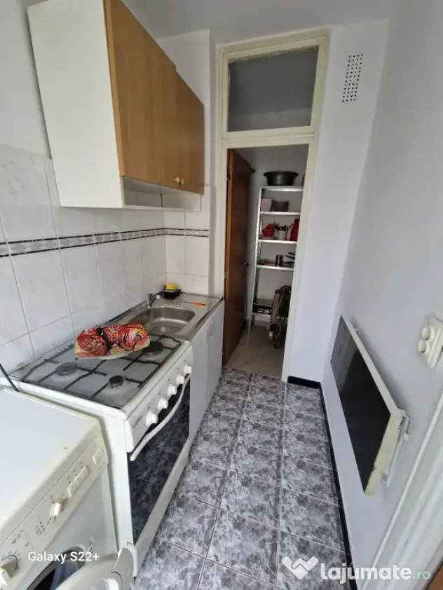 O garsoniera ca ACASA!
