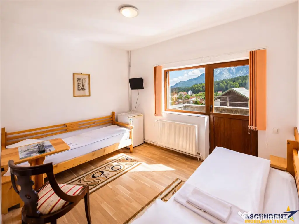 Pensiunea Casa Maria Busteni,afacere HoReCa,restaurant clasi