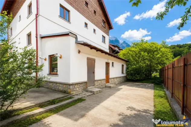 Pensiunea Casa Maria Busteni,afacere HoReCa,restaurant clasi