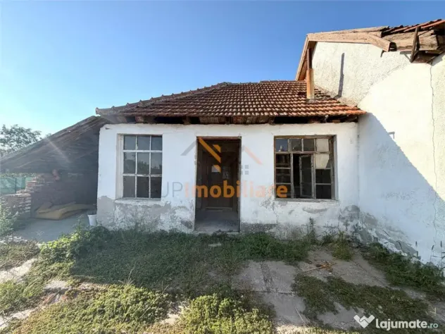 CASA PLAN PARTER | TEREN 990 MP | ACCES AUTO | ZONA TARIAN |