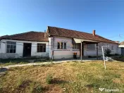 CASA PLAN PARTER | TEREN 990 MP | ACCES AUTO | ZONA TARIAN |