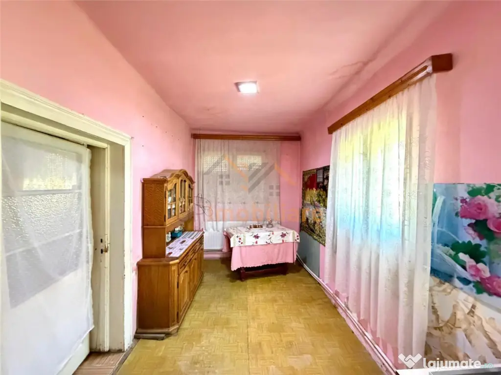 CASA PLAN PARTER | TEREN 990 MP | ACCES AUTO | ZONA TARIAN |