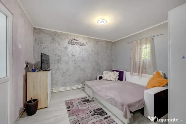 RACARI - DAMBOVITA, CASA PE PARTER 85 MP, LOT 2200 MP!