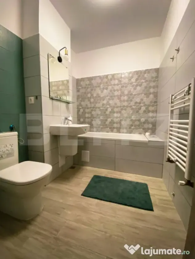 Apartament spațios cu 3 camere de închiriat – Tractorul,