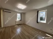 Spatiu comercial de 2 camere cu 2 bai 3 locuri de parcare zo