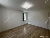 Spatiu comercial de 2 camere cu 2 bai 3 locuri de parcare zo