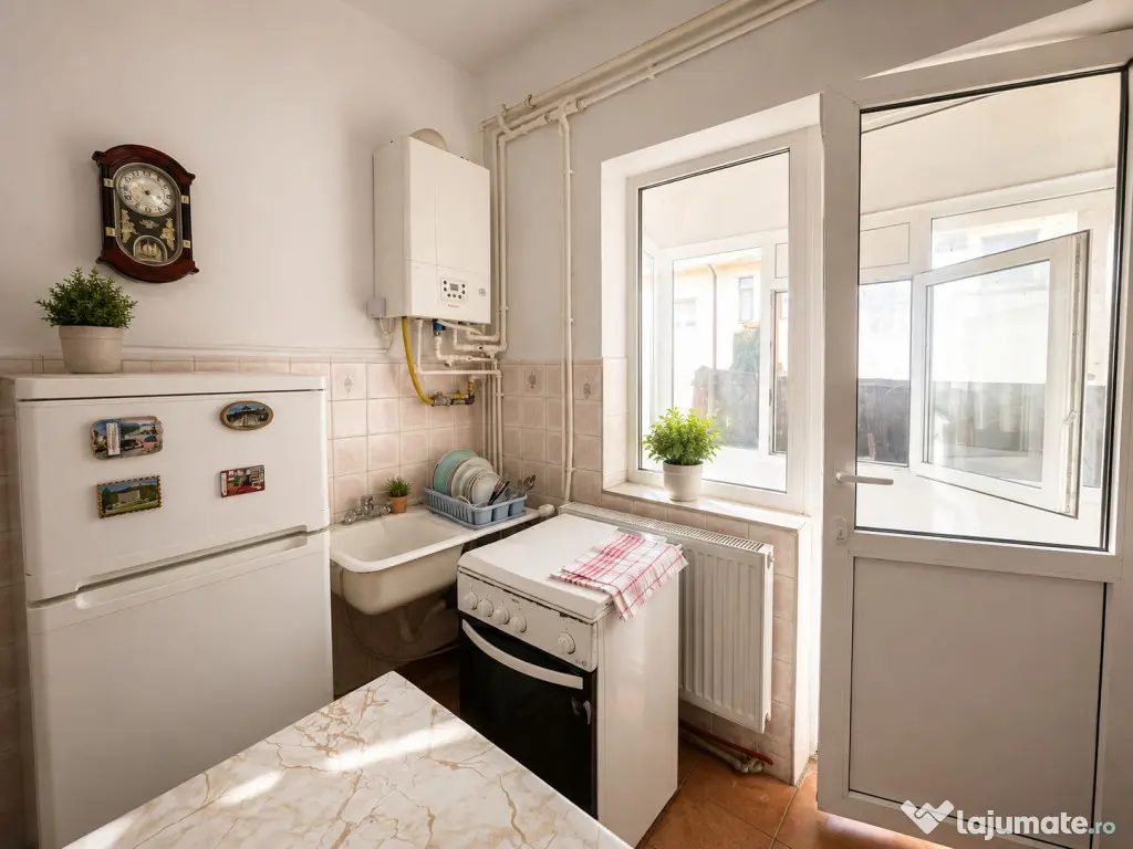 Apartament 2 camere | 43 mp | Zona centrală | Semidecomanda