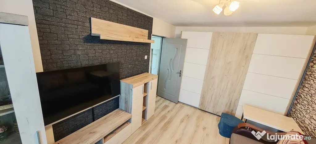 Proprietar – Vând Apartament 2 Camere Decomandat – Str. Huedin Nr. 9, Sector 4