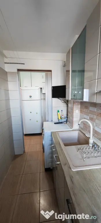 Proprietar – Vând Apartament 2 Camere Decomandat – Str. Huedin Nr. 9, Sector 4