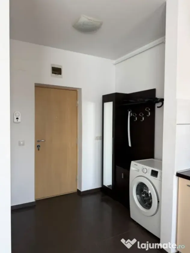 Apartament 2 camere 54 mp si balcon 4 mp in Floresti zona St
