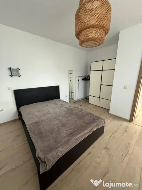 Apartament 2 camere 54 mp si balcon 4 mp in Floresti zona St