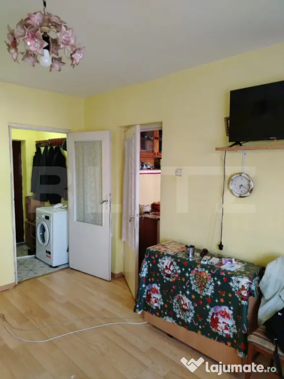 Garsoniera, 27 mp, etaj 2, zona Burdujeni