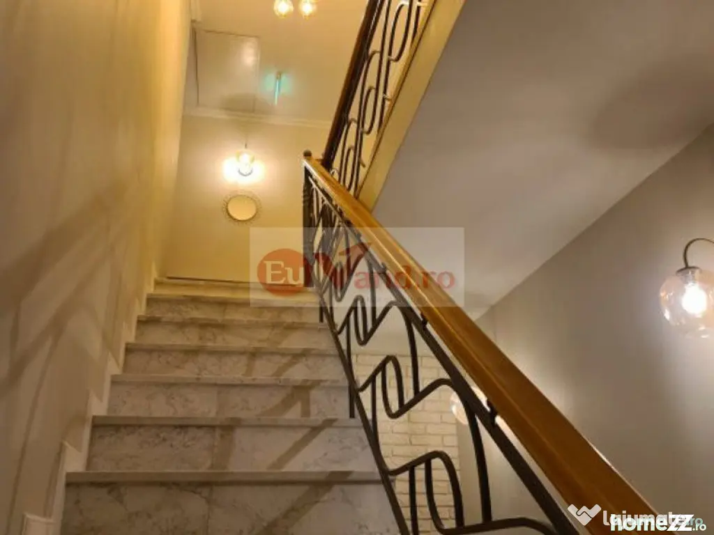 Vila P+1E, 7 camere, curte amenajata - zona Mall, George Cosbuc, 2750 E - Galati (Galati)