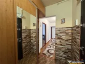 Luminos, decomandat, 3 camere, 2 bai, etaj2, Calea Sighi#537 
