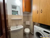 Luminos, decomandat, 3 camere, 2 bai, etaj2, Calea Sighi#537 