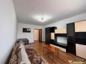 Luminos, decomandat, 3 camere, 2 bai, etaj2, Calea Sighi#537 